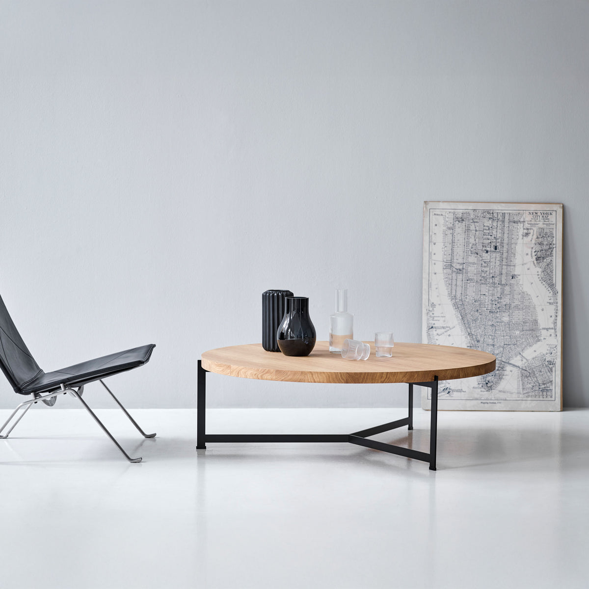 DK3 Plateau Coffee Side Table