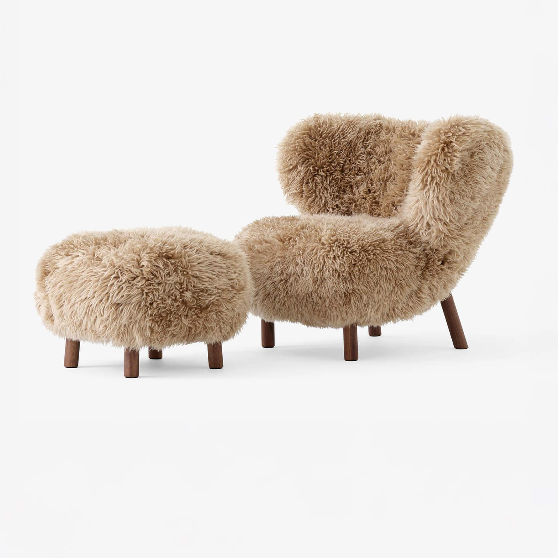 &Tradition VB1 Little Petra Chair with Footstool