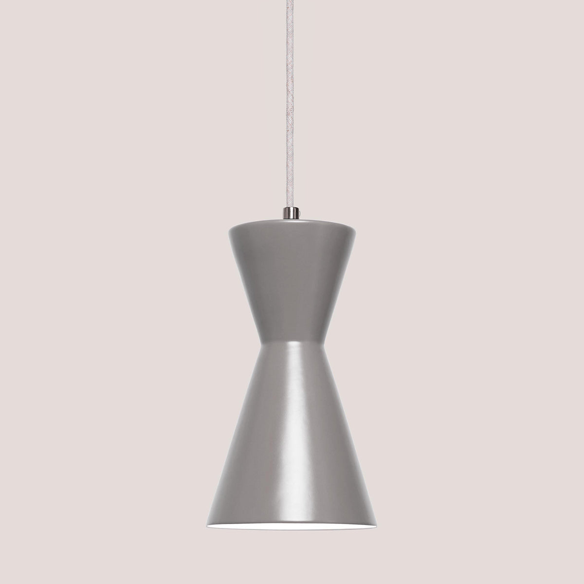 Patricia Lobo Vora Pendant Light