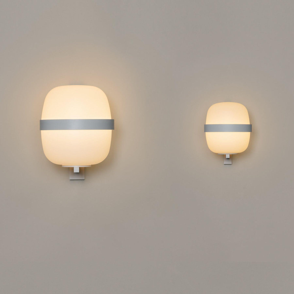 Santa & Cole The Wally Wall Light