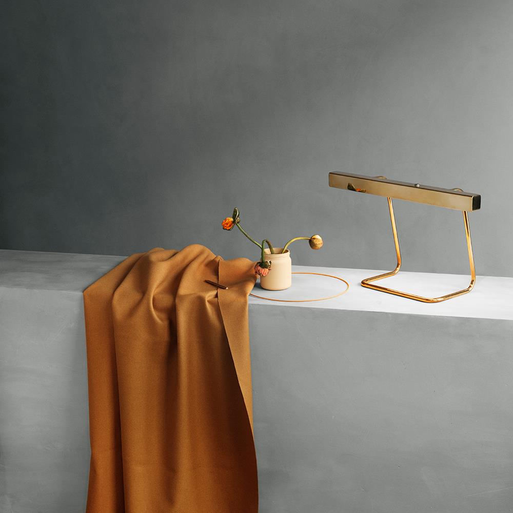 Anour T Model Table Lamp
