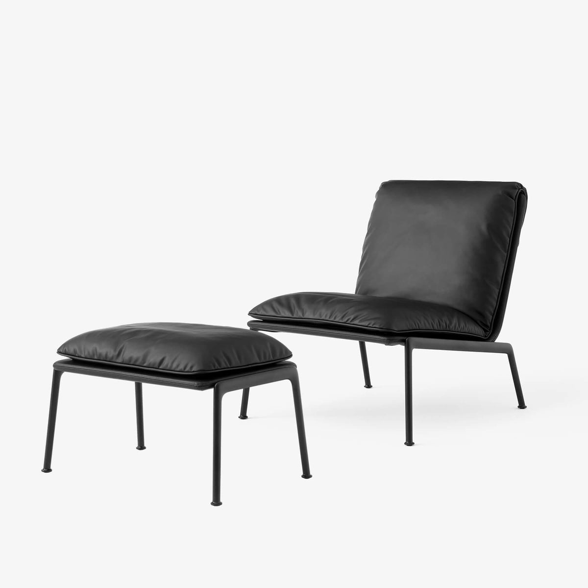 &Tradition LN18 Muno Lounge Chair & LN20 Ottoman