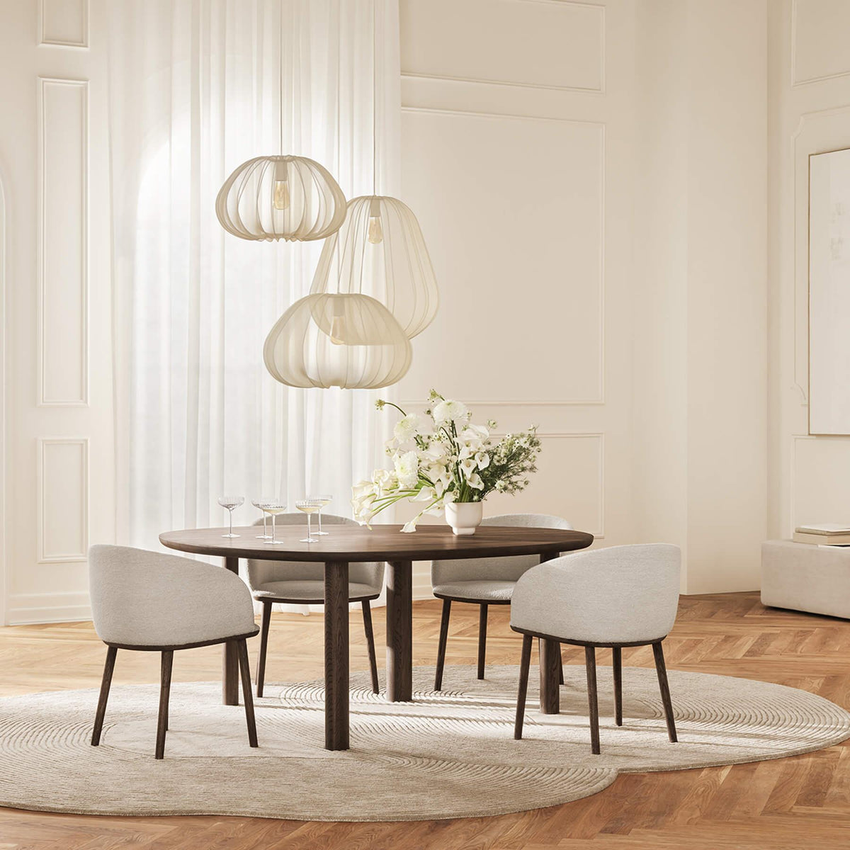 Bolia Latch Dining Table