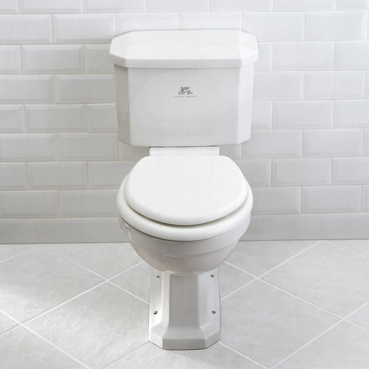 Lefroy Brooks Classic Close Coupled Lavatory
