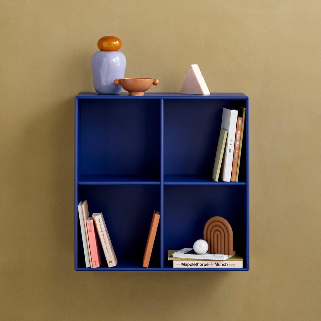 Montana Show Bookcase