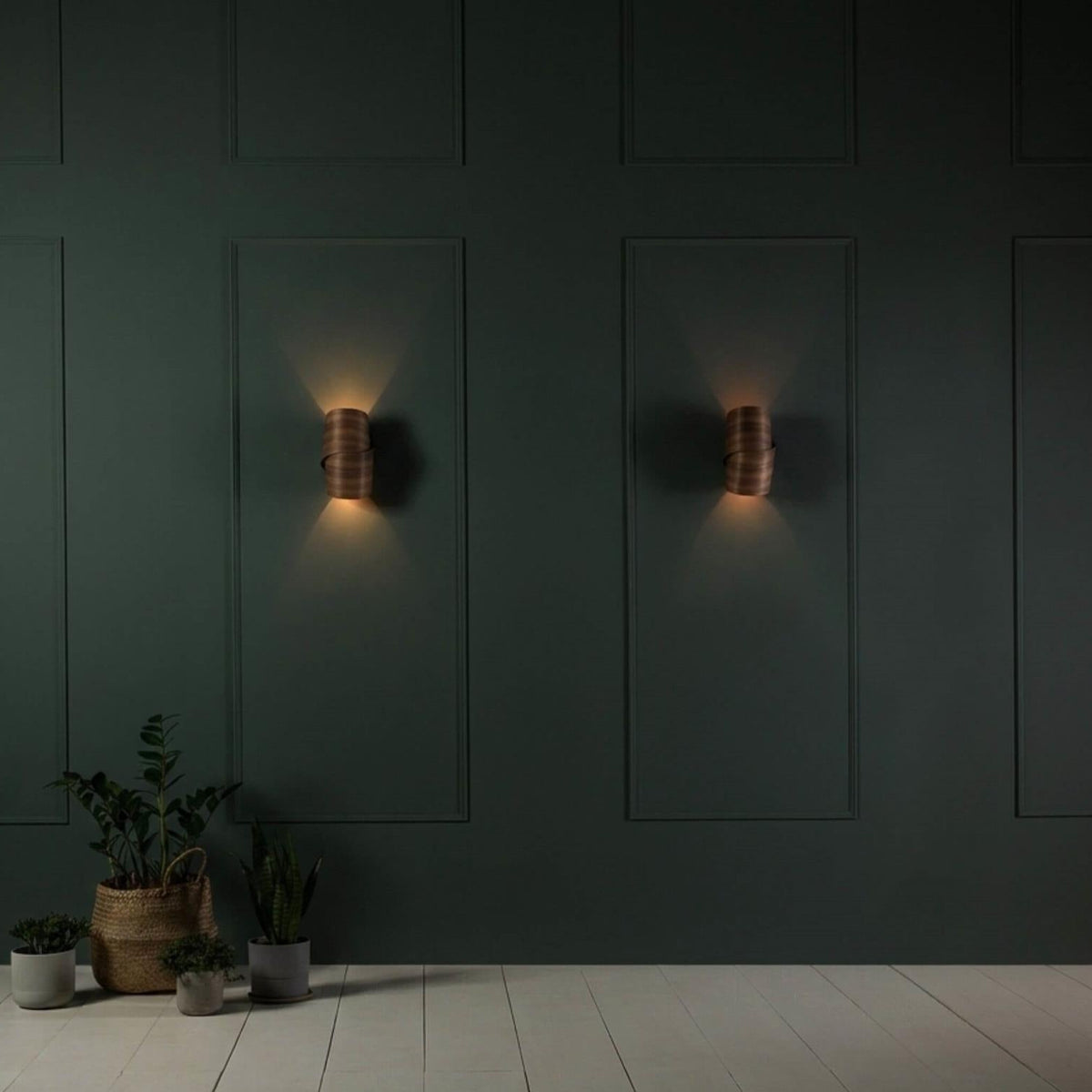Tom Raffield Neap Wall Light