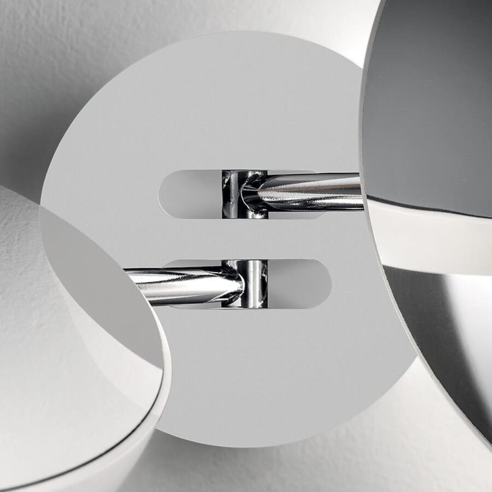 Nautilus wall light