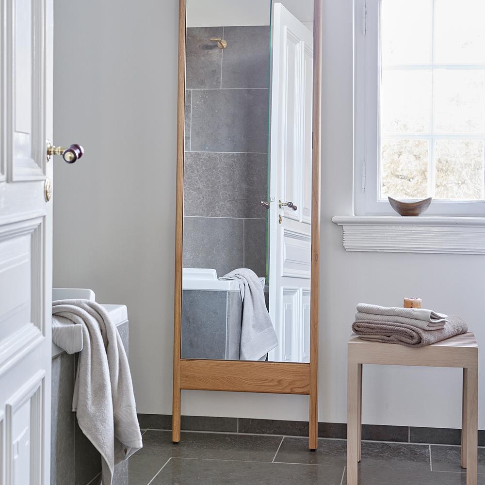 Form & Refine A Line Mirror