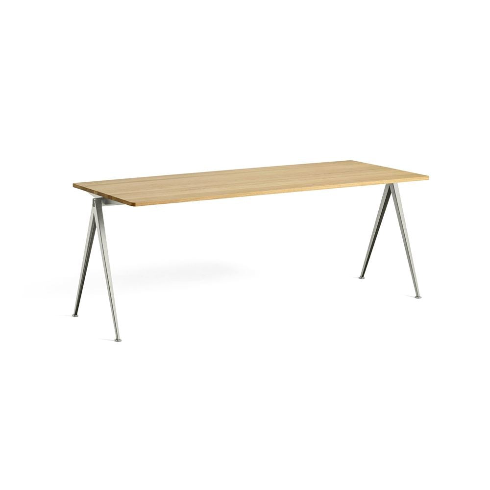 HAY Pyramid Dining Table 01 / 02
