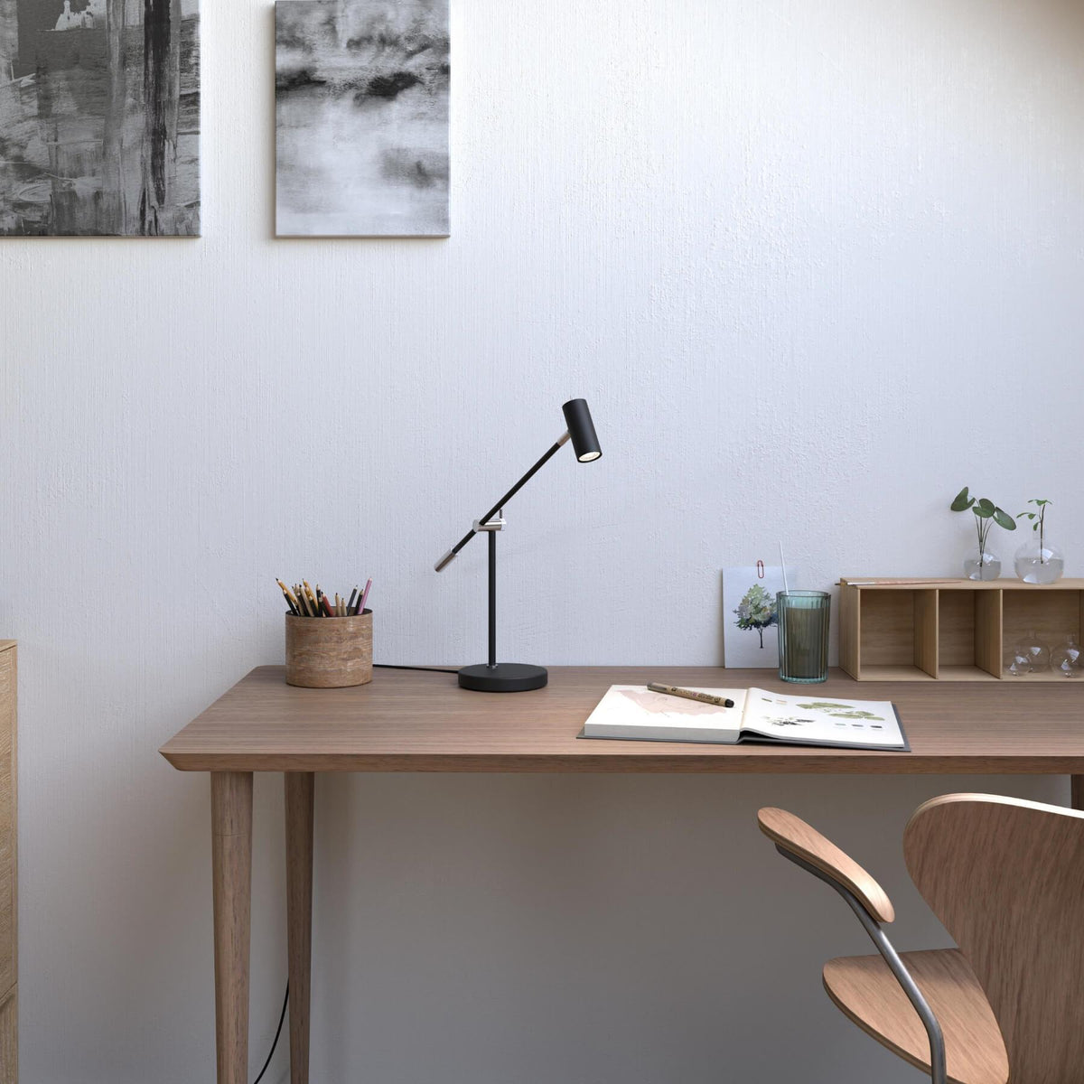 Cato Desk Lamp