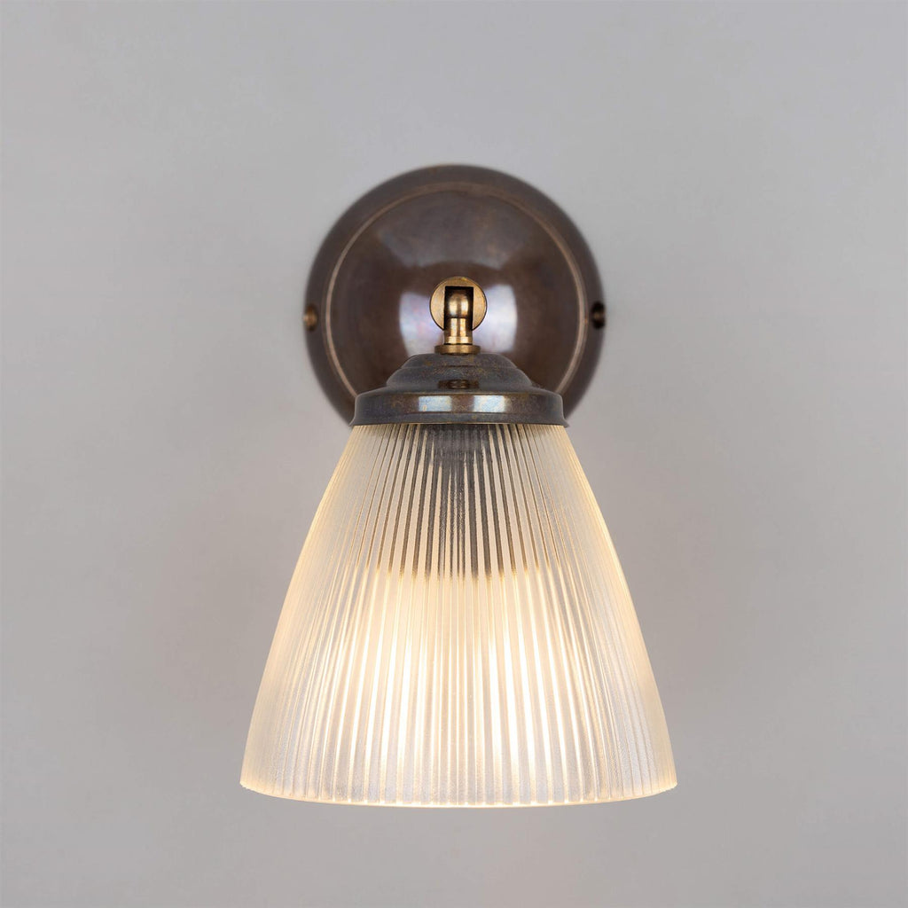 Mullan Lighting Gadar Art Deco Prismatic Wall Light