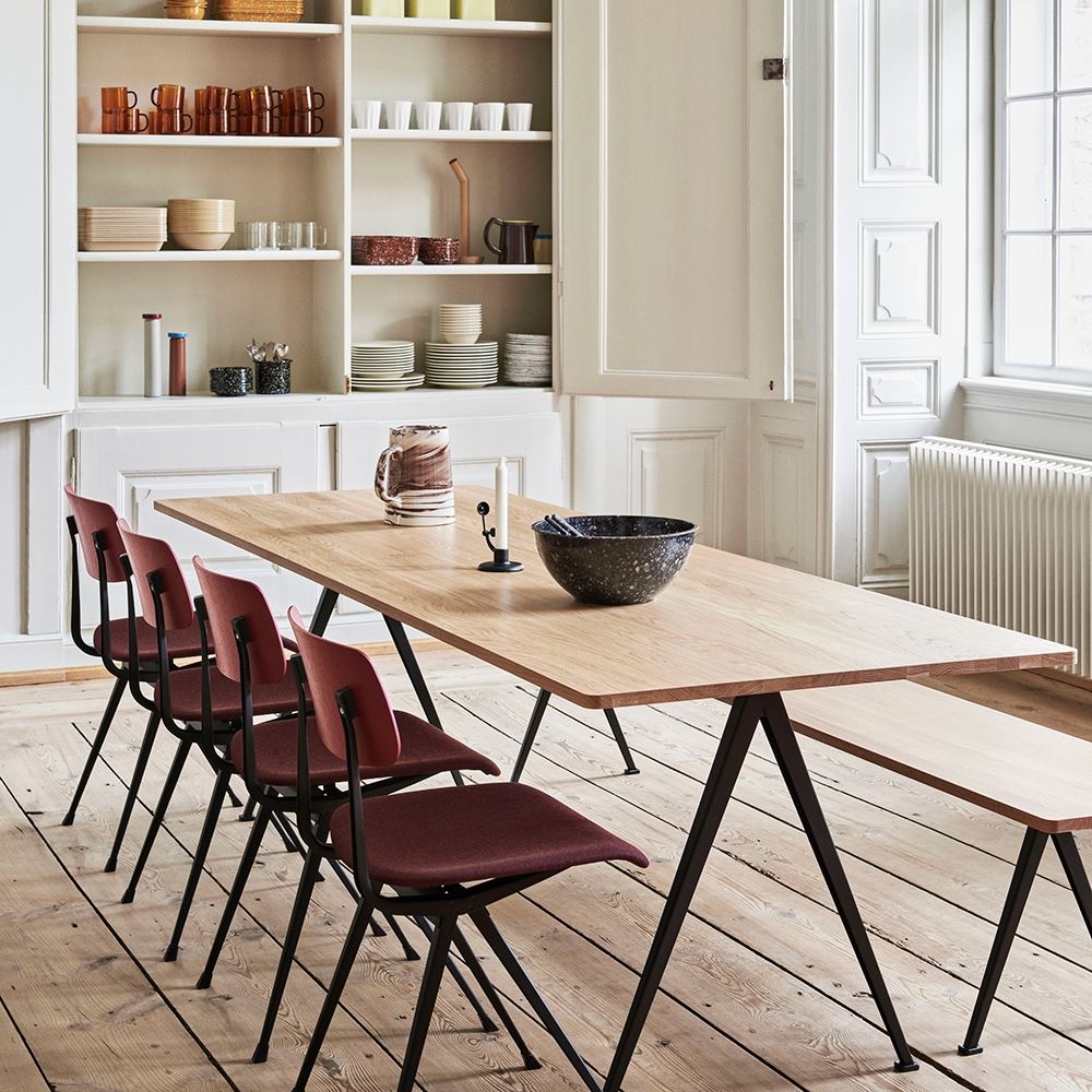 HAY Pyramid Dining Table 01 / 02