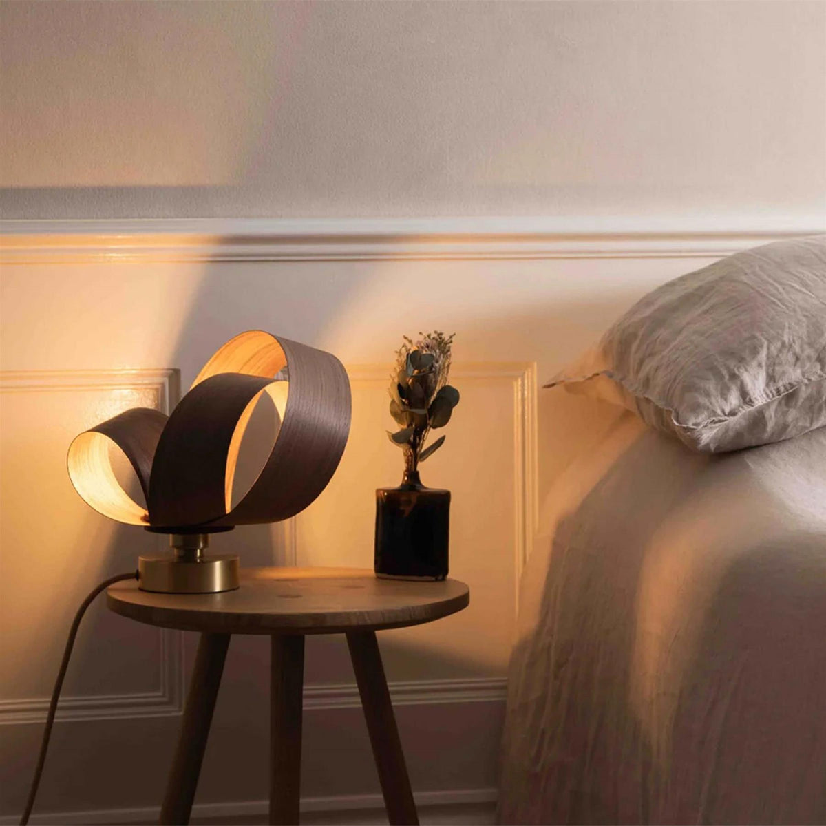 Tom Raffield Verso Table Light