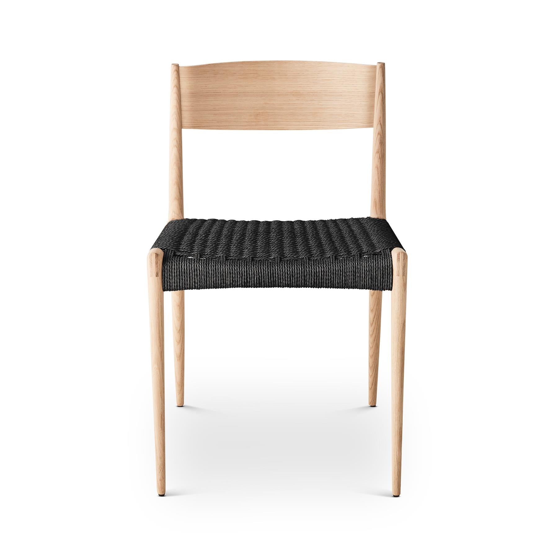 DK3 Pia Chair