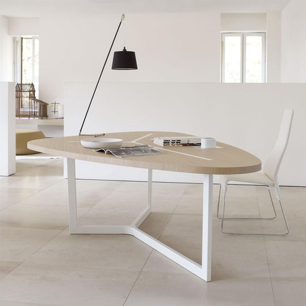 B&B Italia Seven Dining Table