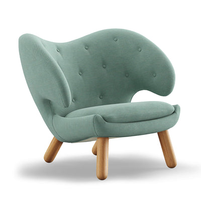 Finn Juhl The Pelican Chair in Dark Oiled Oak