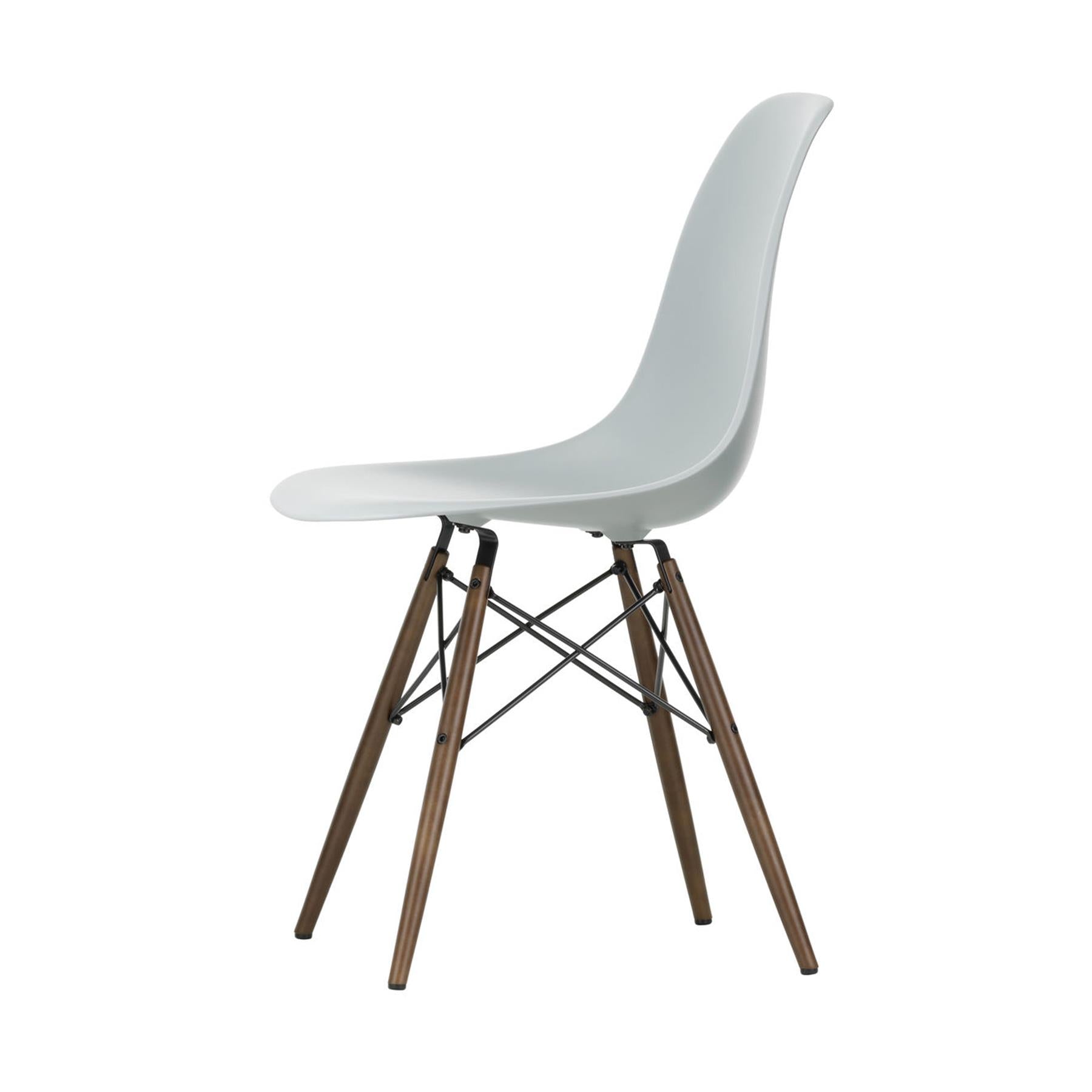 Vitra Eames RE DSW Plastic Side Chair
