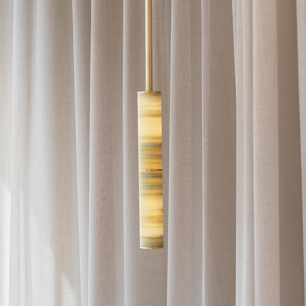 Anour Pars Single Pendant Light