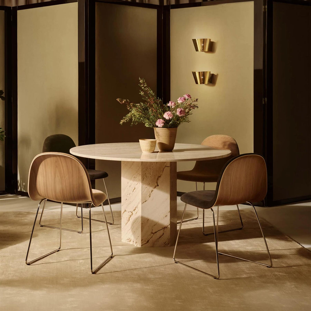 GUBI 3D Dining Chair, Fully Upholstered with Sledge Base