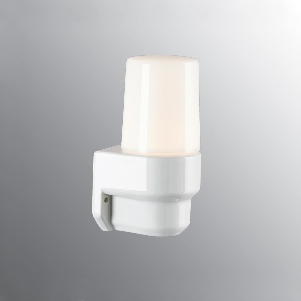 Old School Electric Rockefeller bathroom wall light