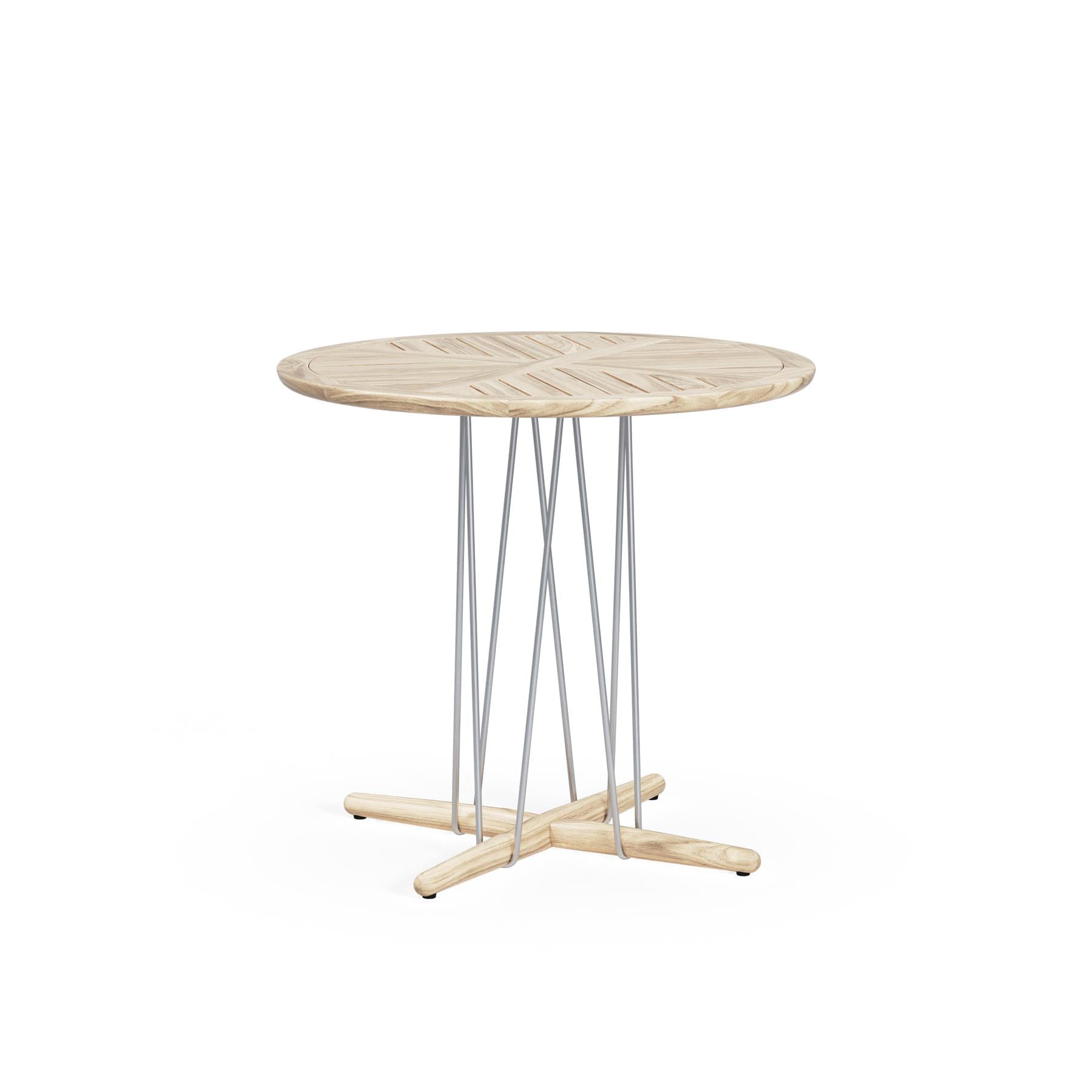 Carl Hansen & Son E022 Embrace Outdoor Dining Table