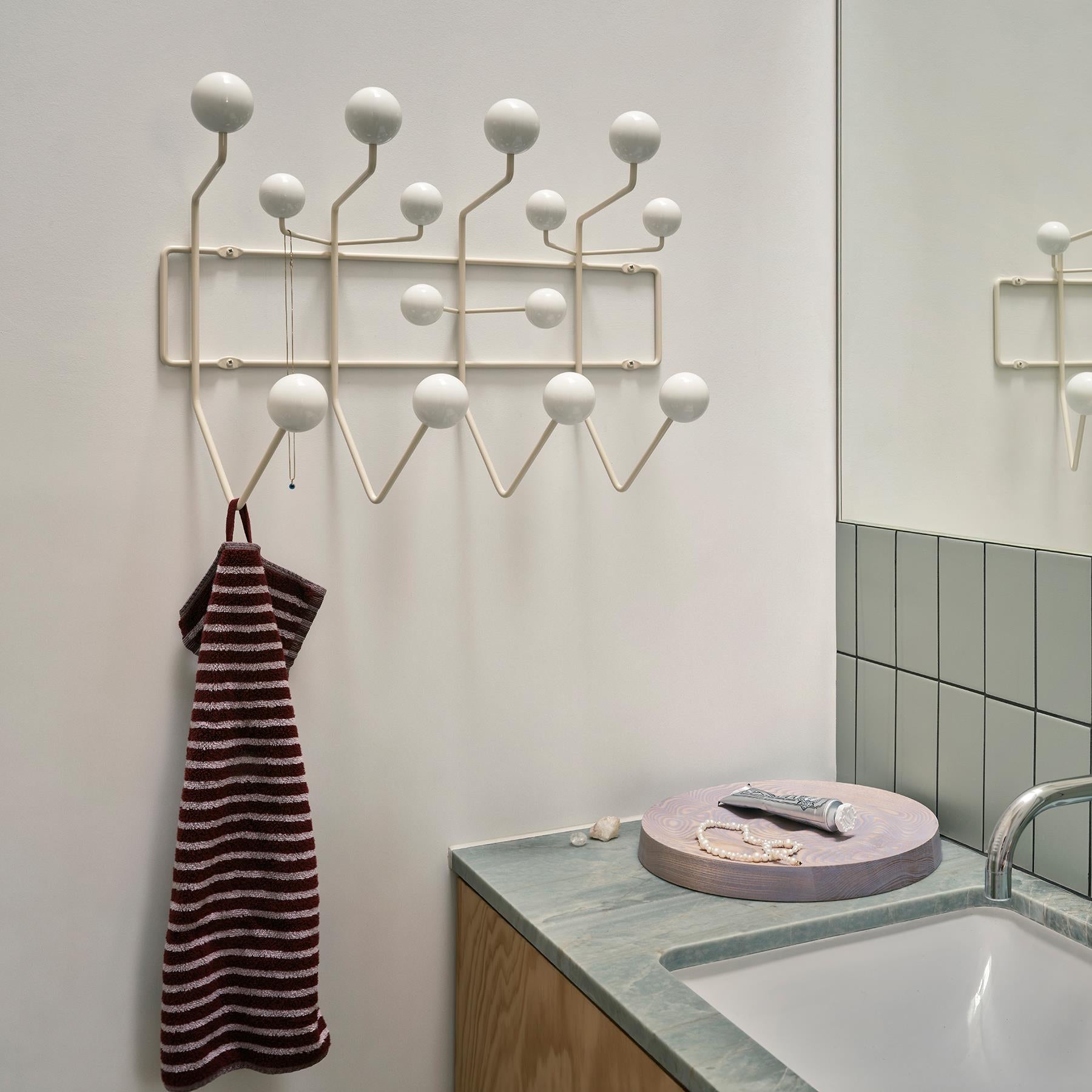 Vitra Hang It All