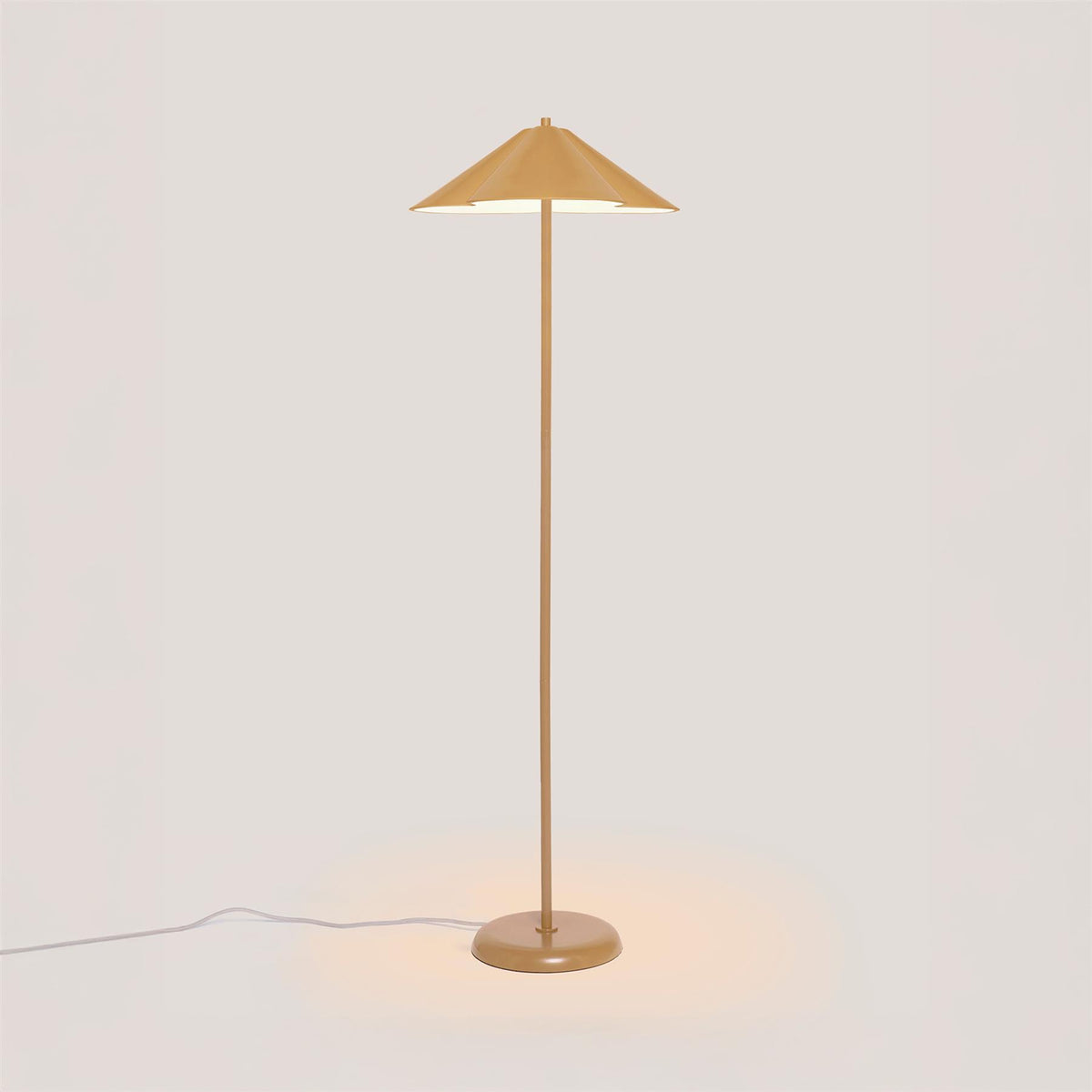 Patricia Lobo Suri Floor Lamp