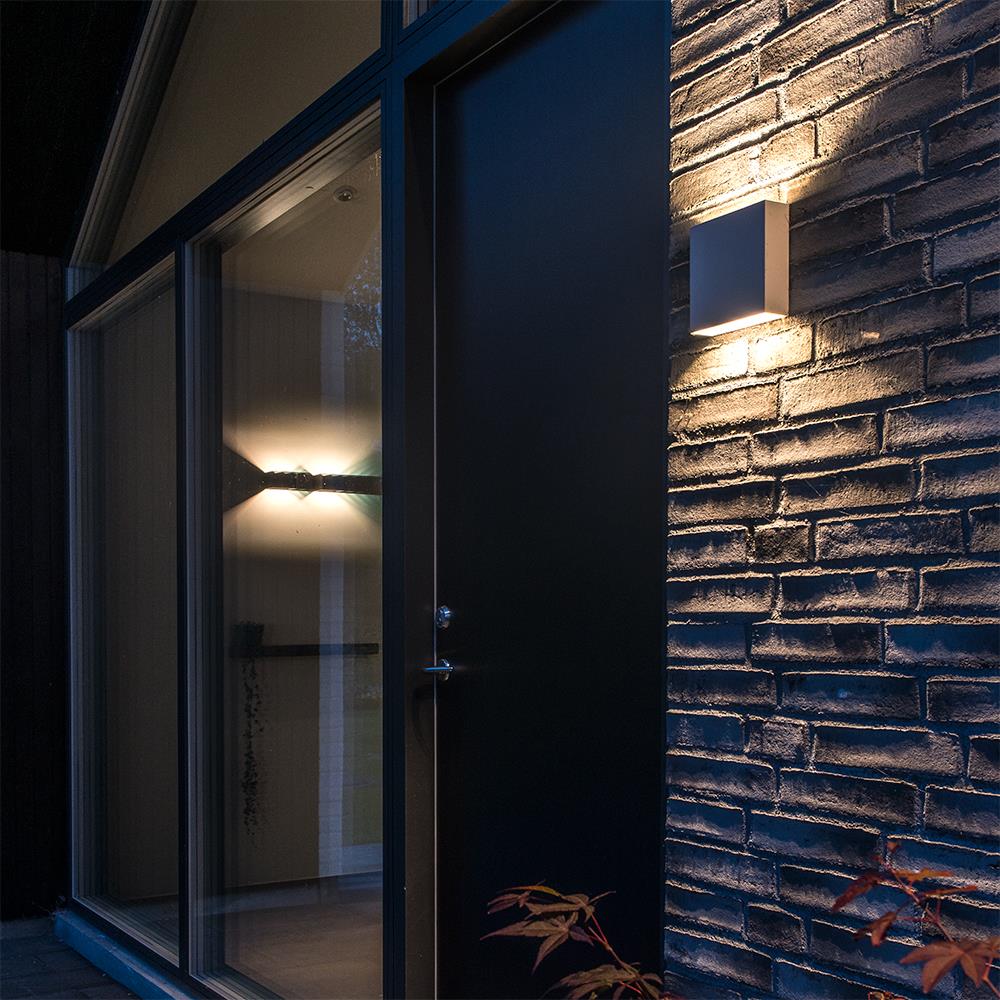 Compact up and down wall light  by Light-Point
