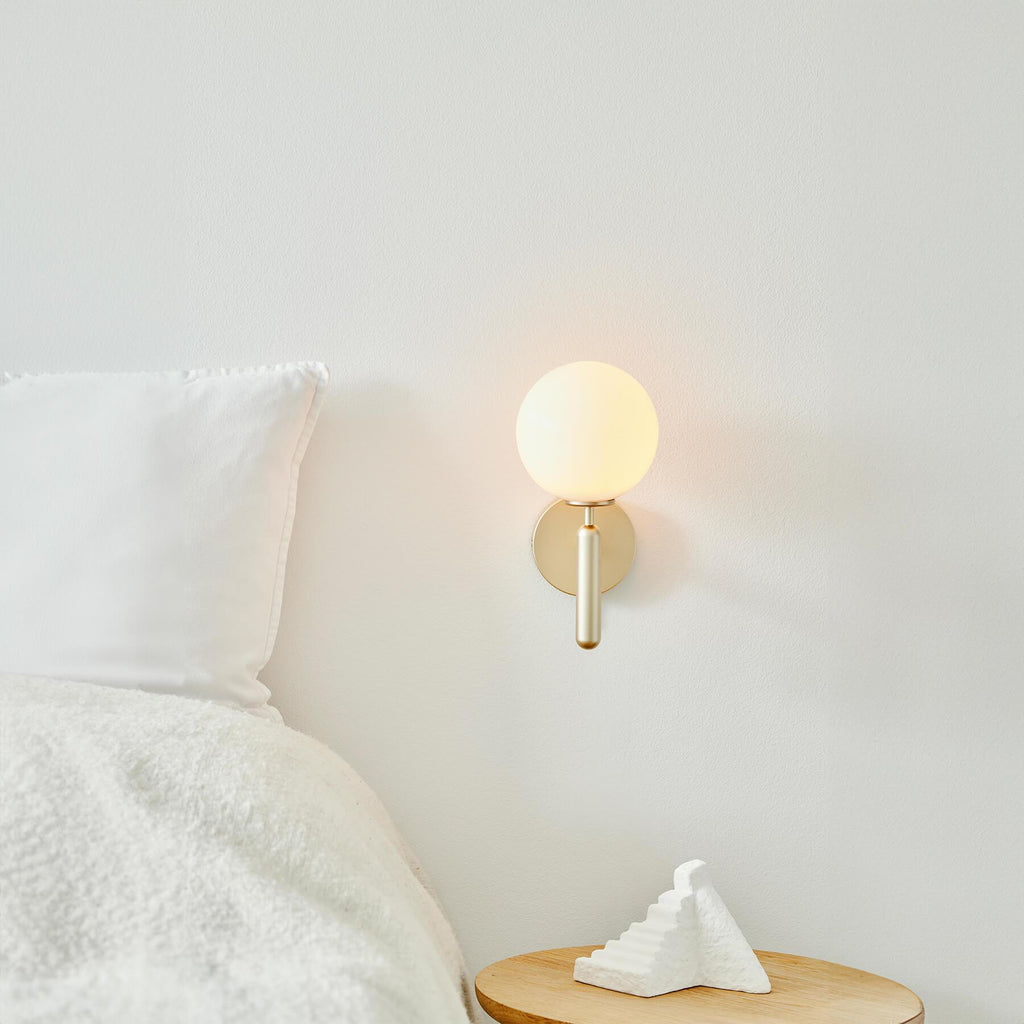 Nuura Miira Wall Light