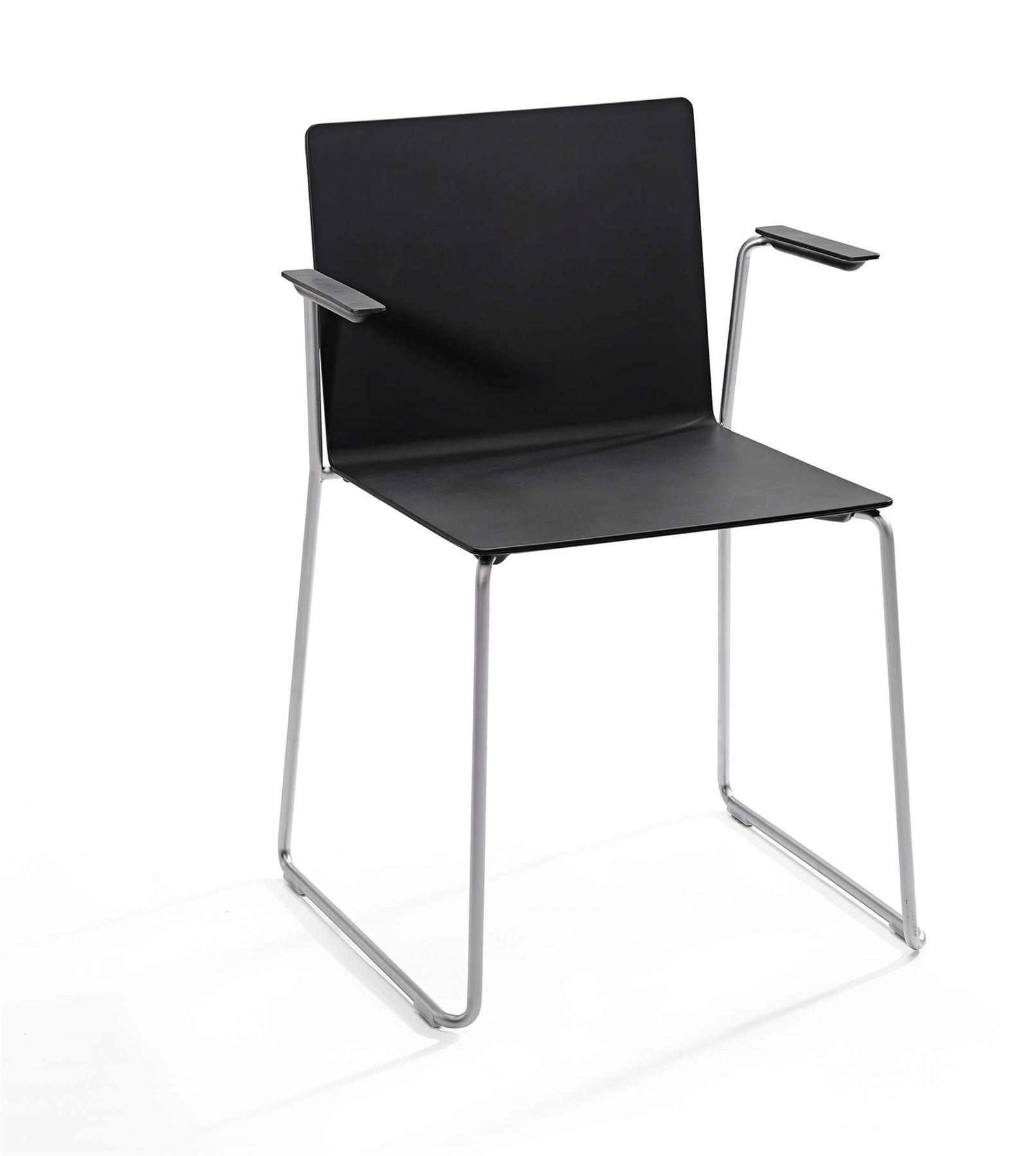 Andersen Furniture Dry Chair with Armrests