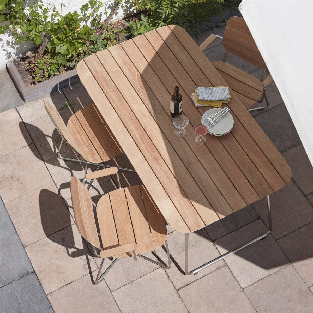 Fritz Hansen Lilium Garden Chair