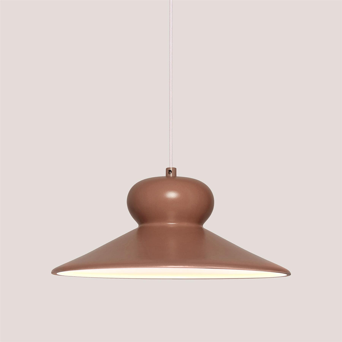 Patricia Lobo Ova Pendant Light