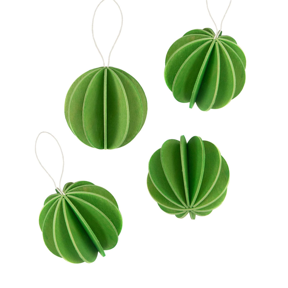 Lovi Wooden Christmas Baubles- Diameter : 6cm, Set of 4