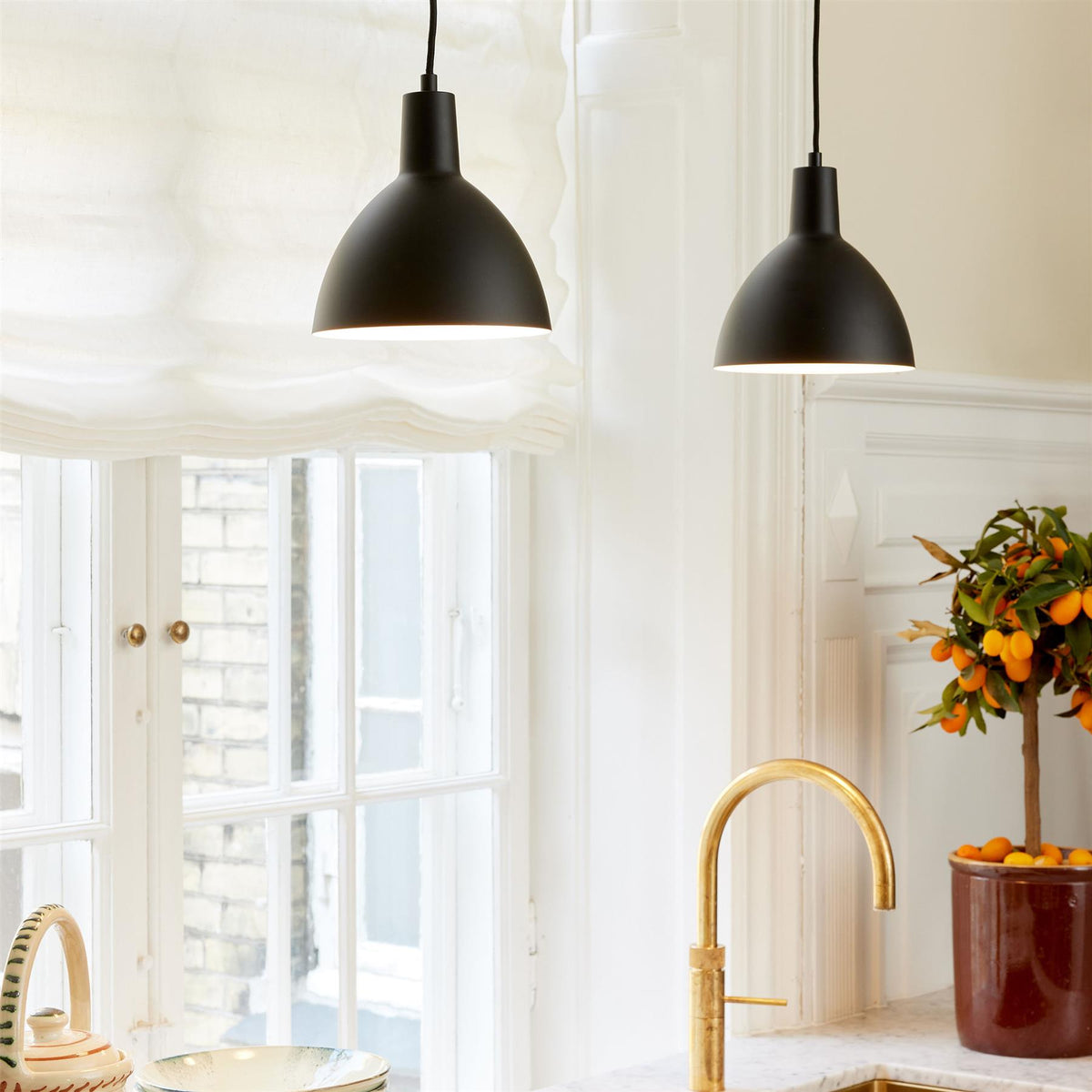 Halo Design Metropole Pendant Light