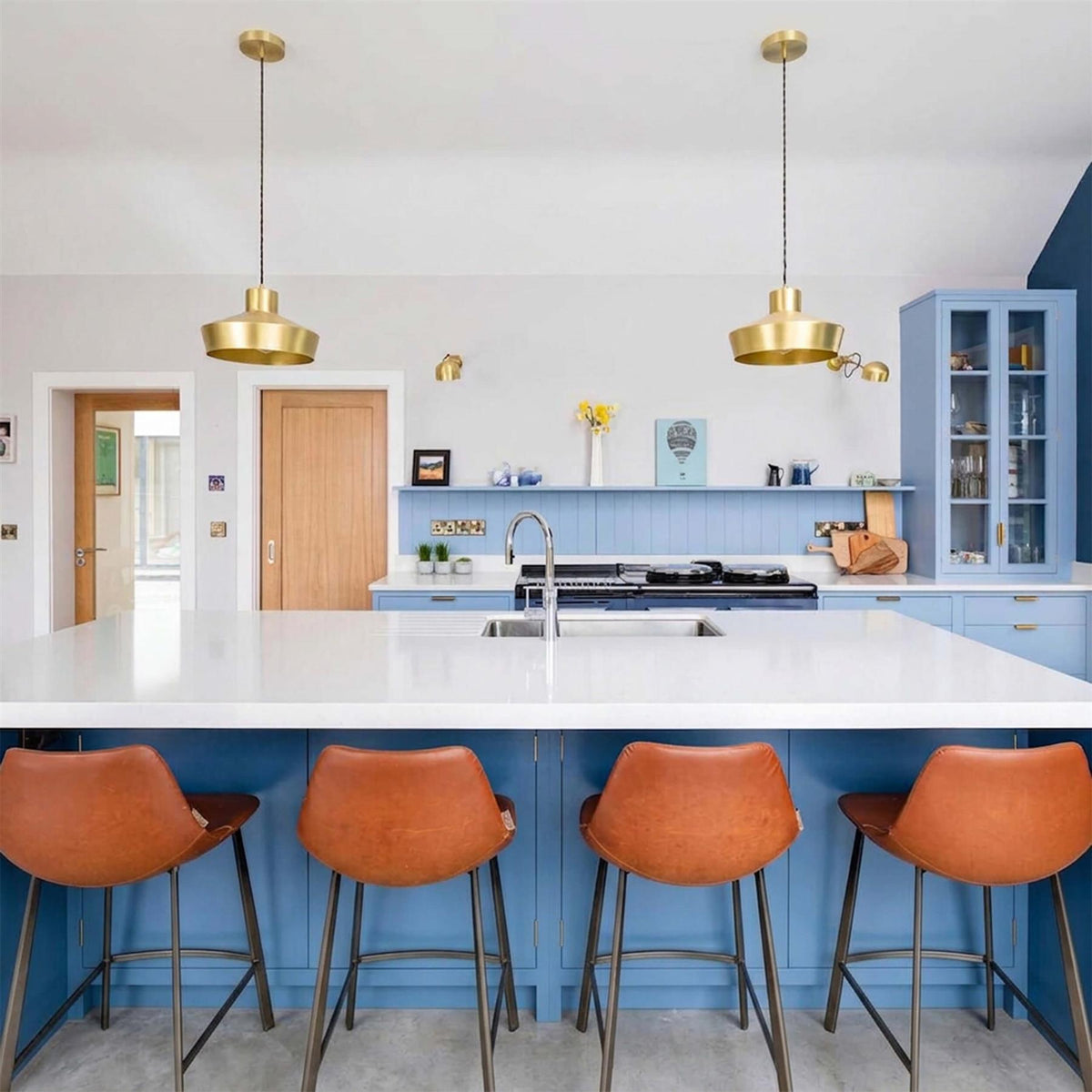 Mullan Lighting Elegance Brass Pendant Light