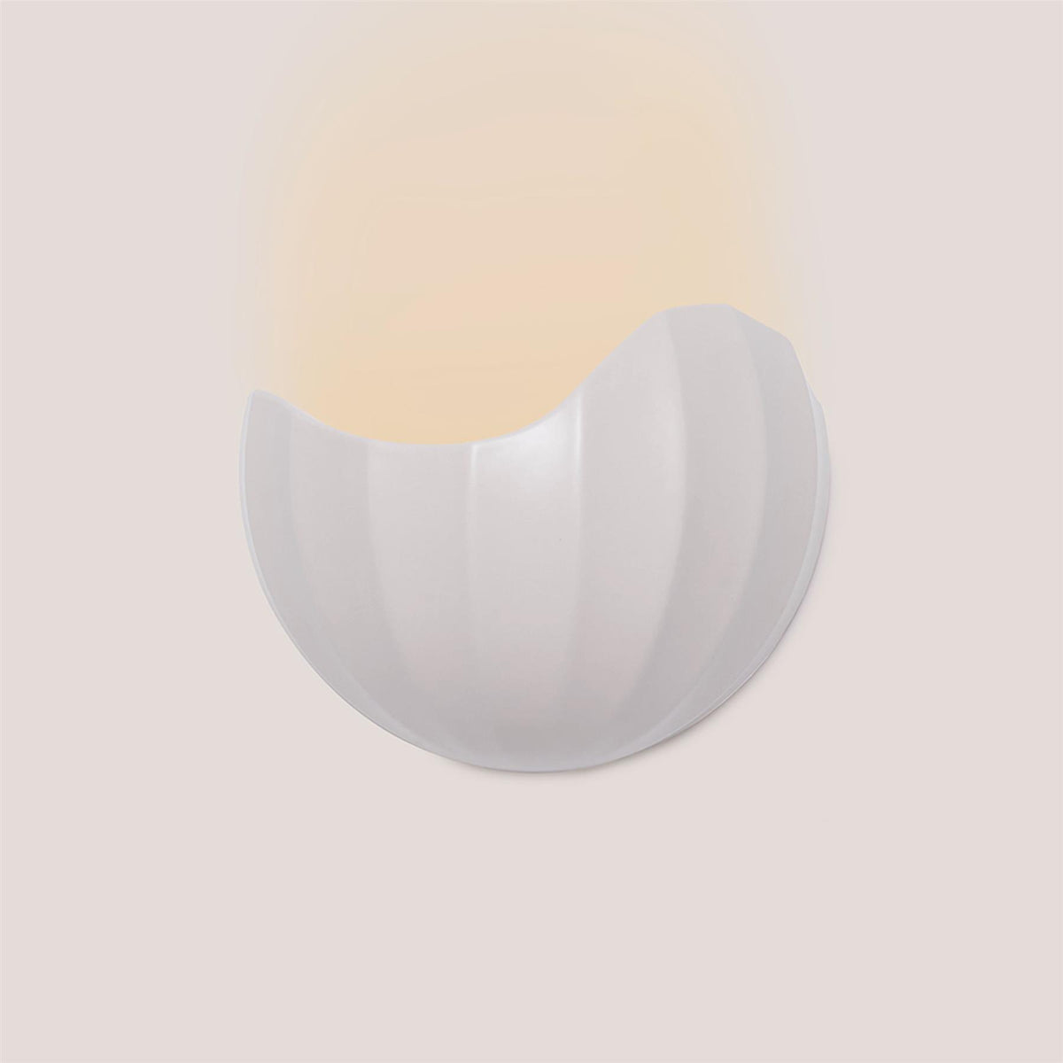 Patricia Lobo Onna Wall Light