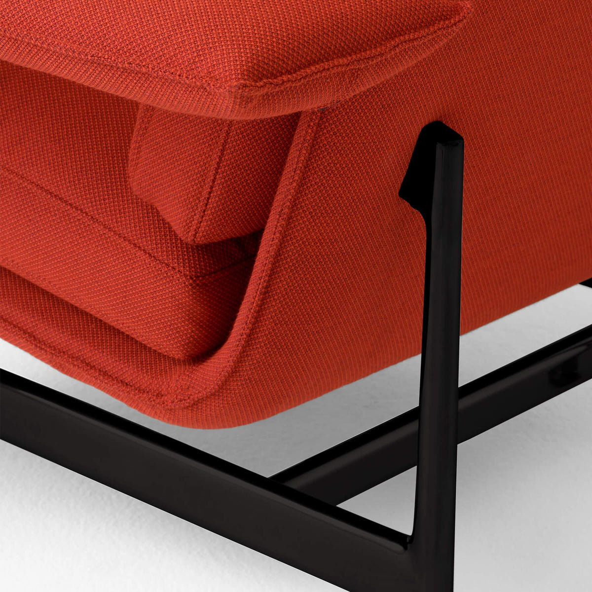&Tradition AV29 Meantime Lounge Chair