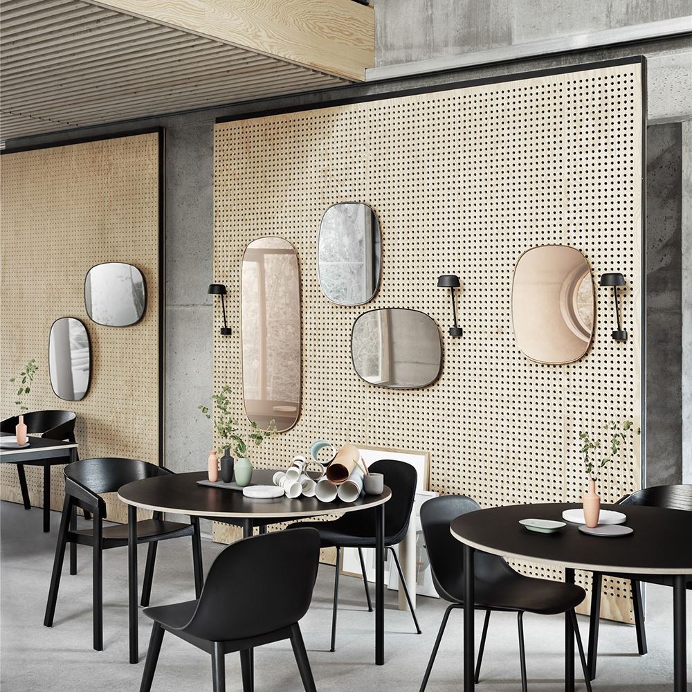 Muuto Base Round Dining Table