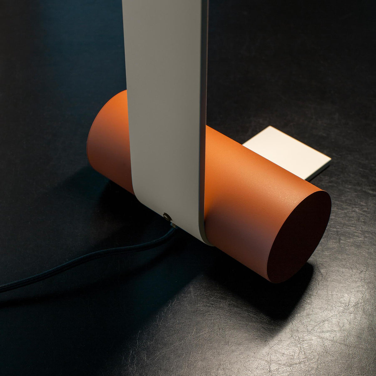 TOOY Nastro Table Lamp