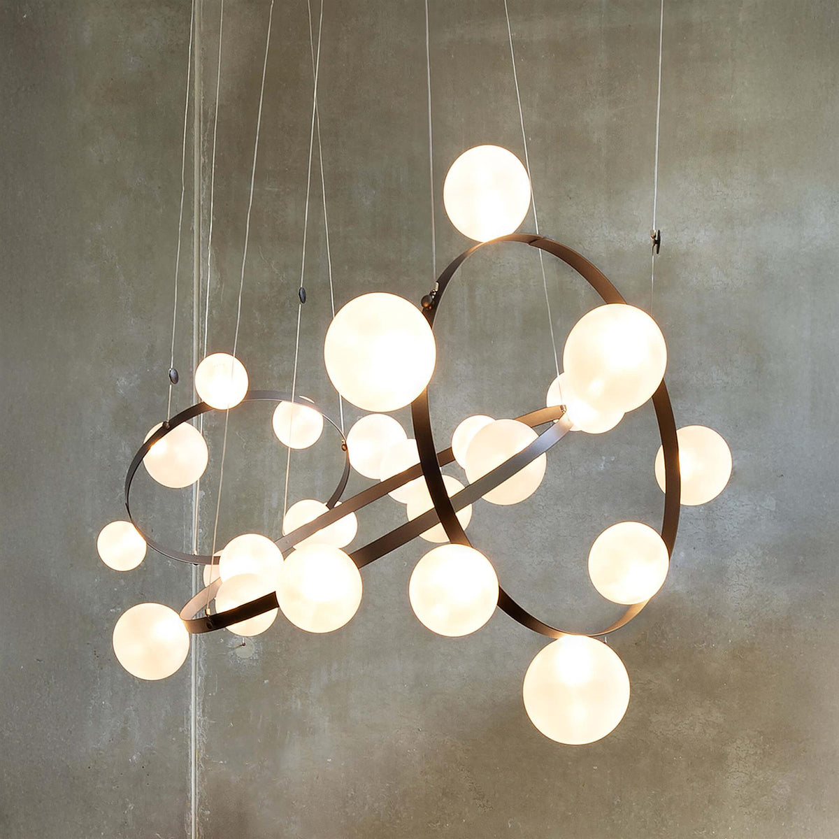 Moooi Hubble Bubble Pendant Light