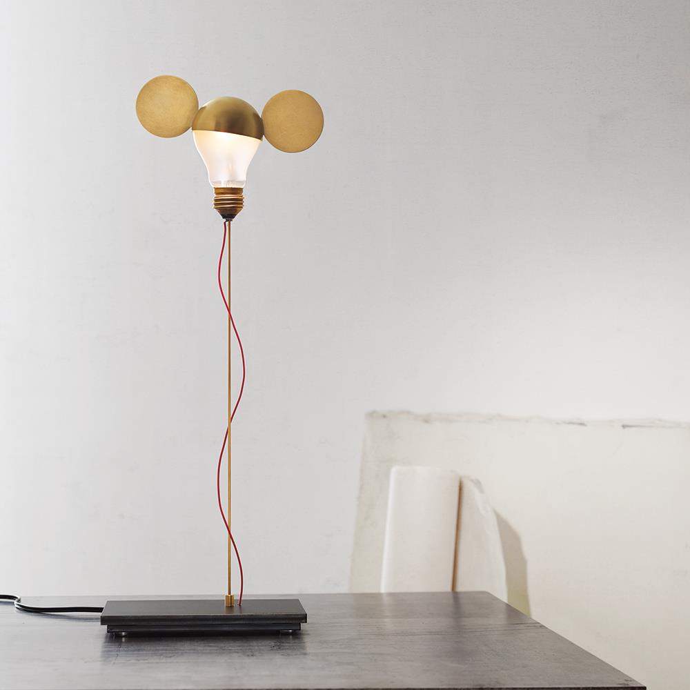 Ingo Maurer I Ricchi Poveri table lamp