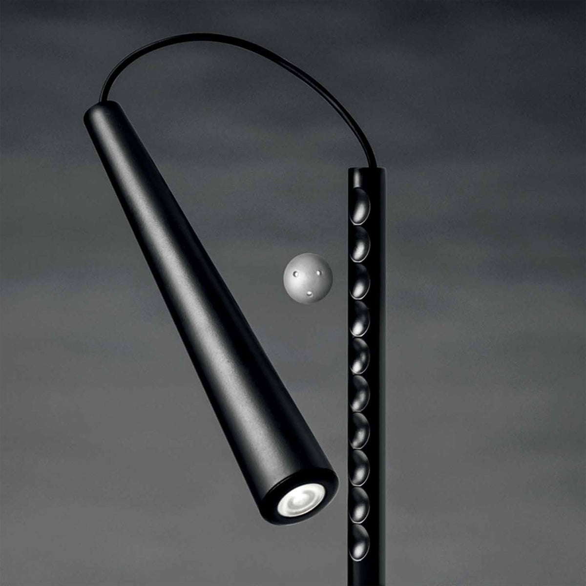 Foscarini Magneto Floor Lamp