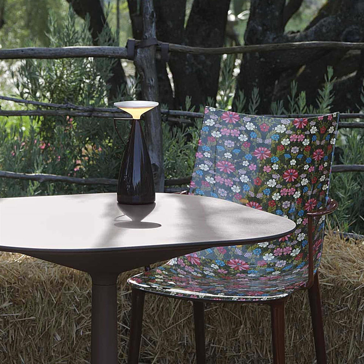 Kartell Camomille Metal Rechargeable Table Lamp