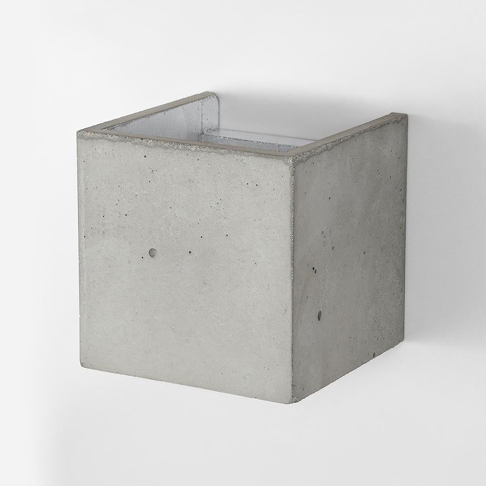 Concrete Cubic up and down wall light