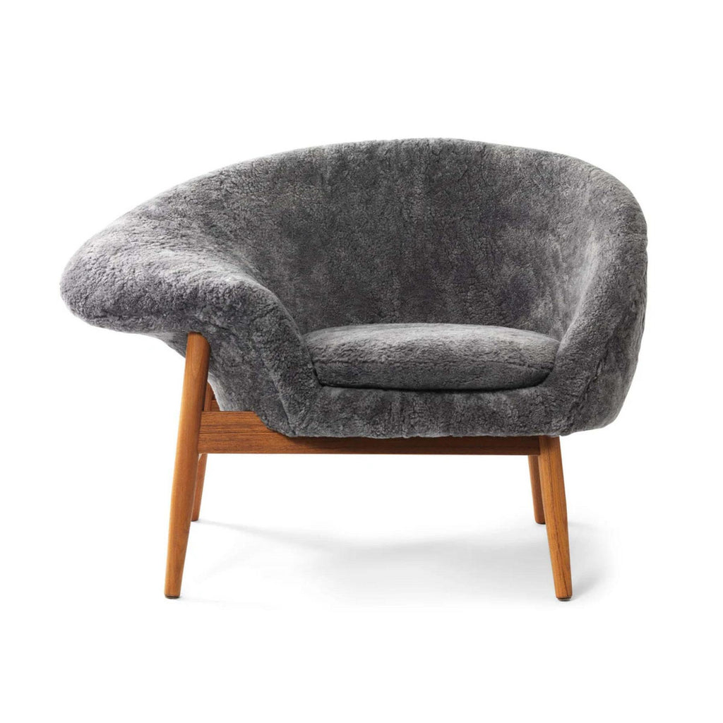 Warm Nordic Fried Egg Lounge Chair with Sheepskin