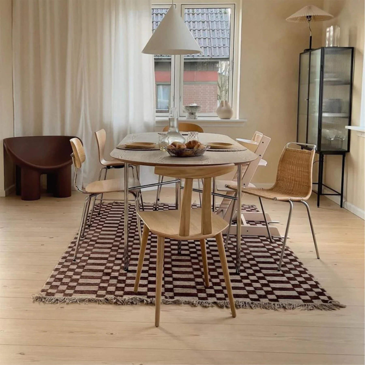 MAKE nordic J111 Dining Chair