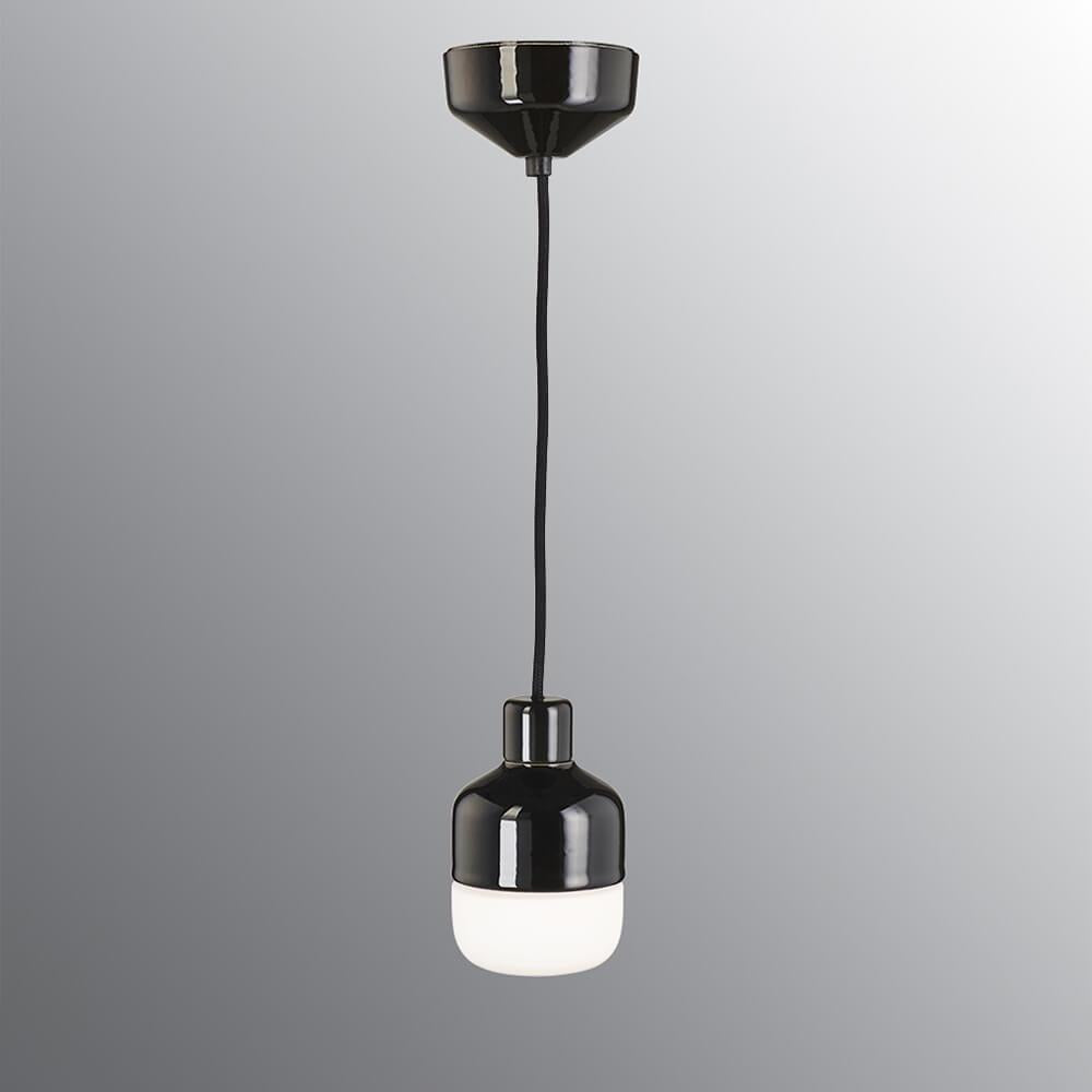Ohm bathroom pendant