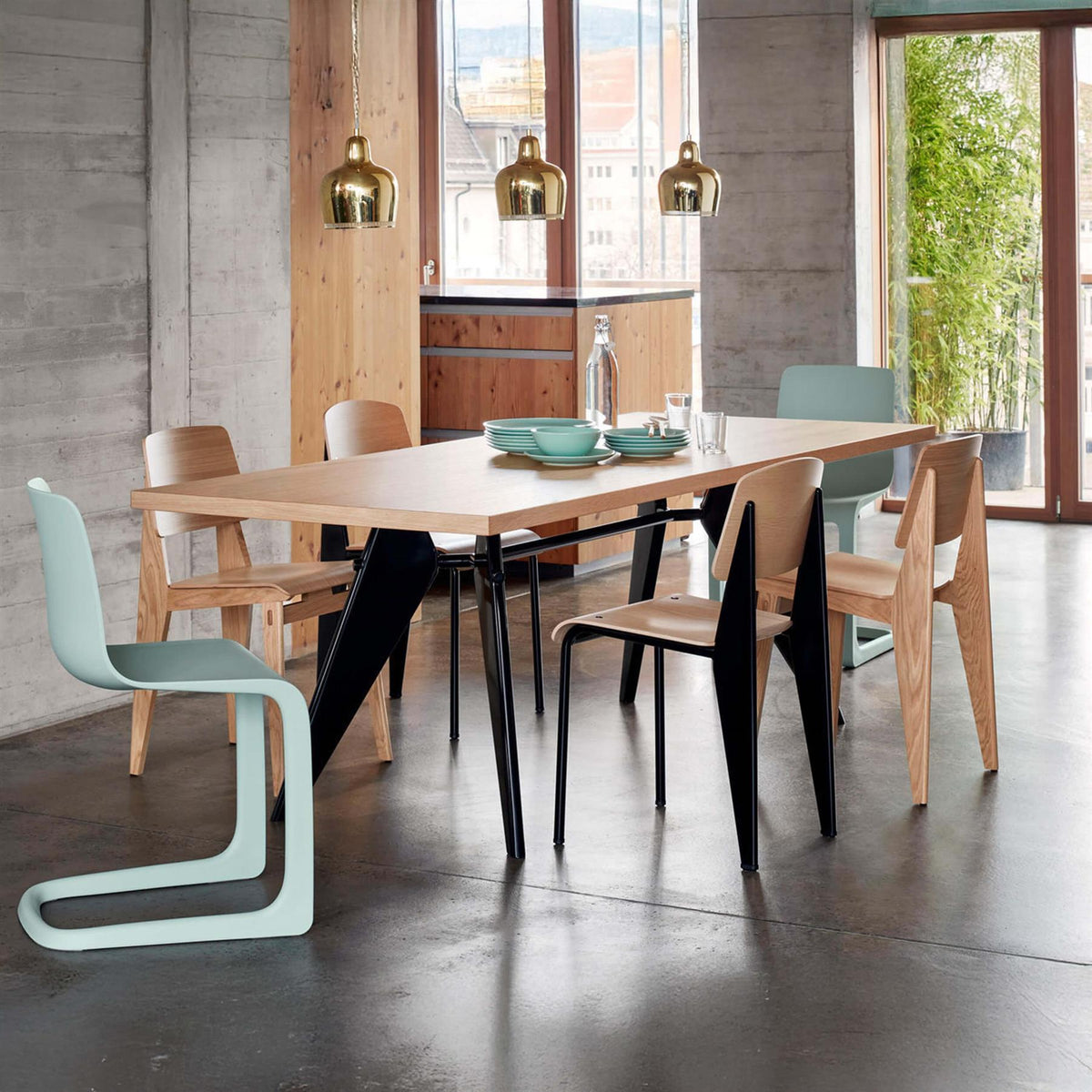 Vitra Chaise Tout Bois Dining Chair