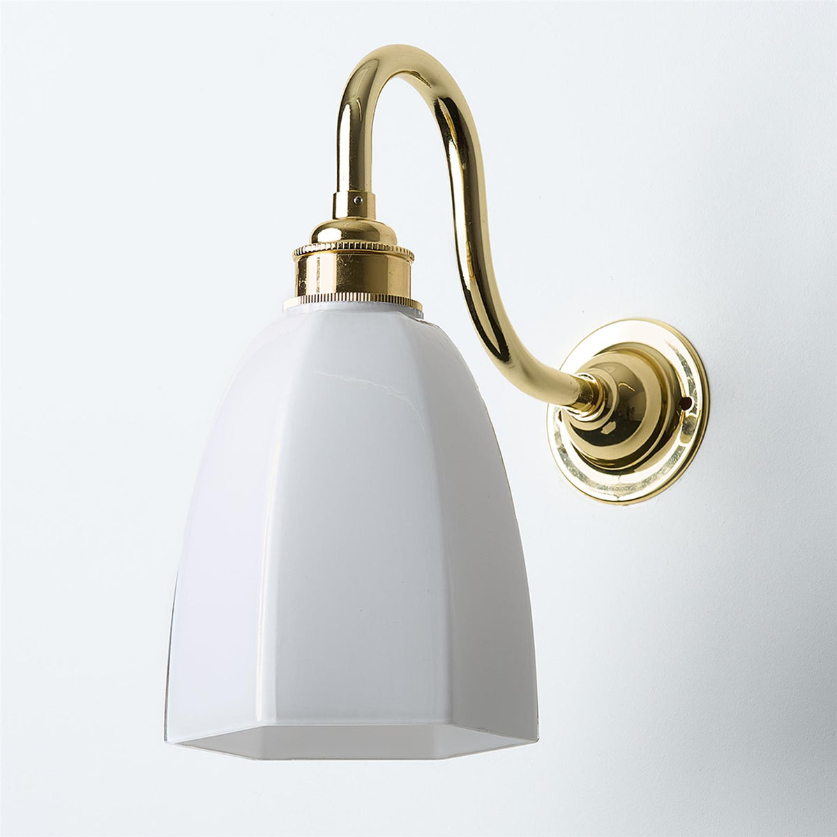 Old School Electric Gatsby Wall Light : Swan Arm