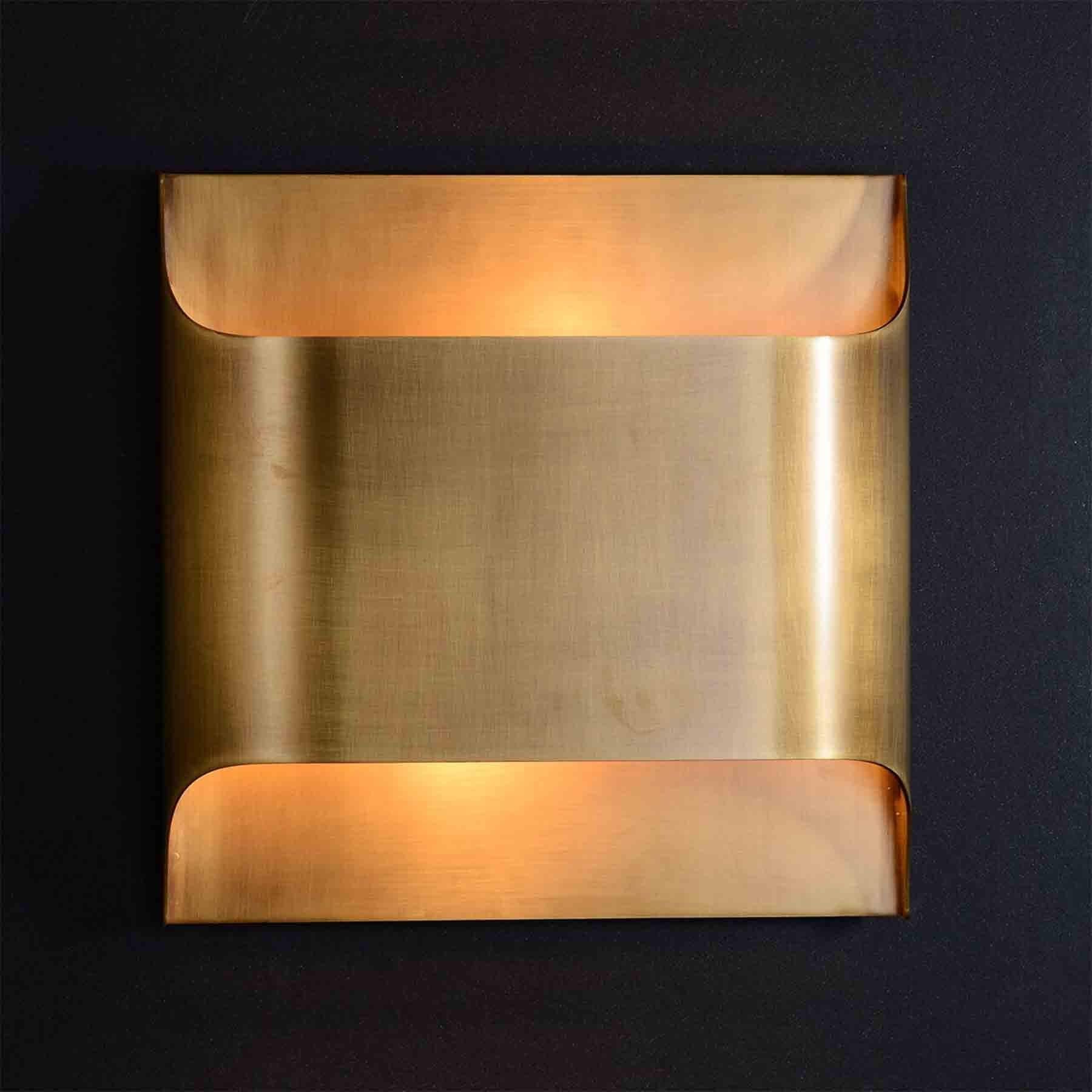 Jimmy Raiden Luther Wall Light